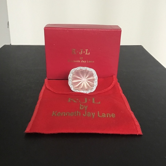 Kenneth Jay Lane Lucite cocktail ring size 6 1/2(collectors item) - Picture 6 of 8